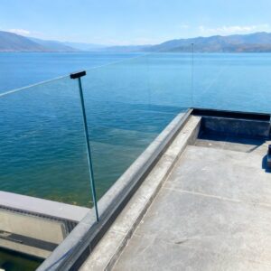 High Quality Indoor Outdoor Guardrail Manufacturers Adjustable Balcony Railings 125 Aluminum U Channels Frameless Balustrade