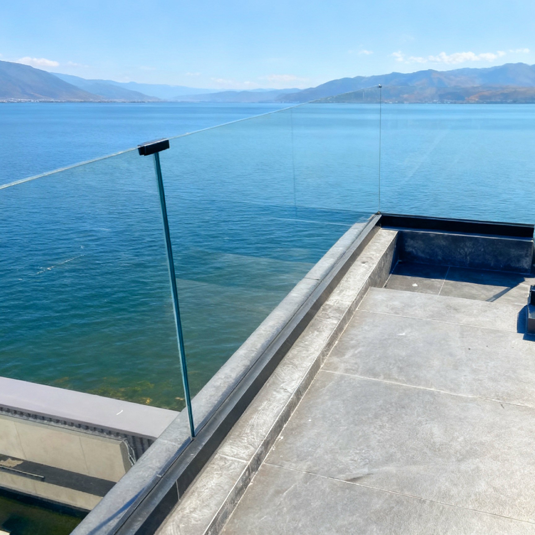 Glass guardrail accessories, balcony, rooftop, pillar, handrail, glass clip